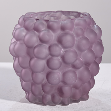 Raised-texture vase sourcing illustration