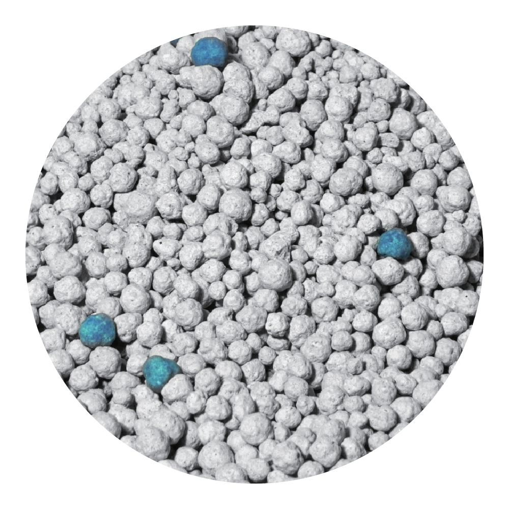 Rounded mineral granules with coloured beads